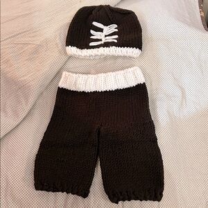 NWOT Baby Infant Boy Football Outfit Knitted Ensemble Newborn Clothing Gift